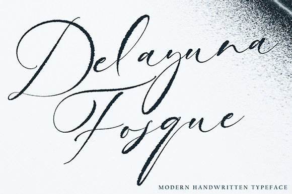 Delayuna Fosque: A Modern Script Typeface for Web Design